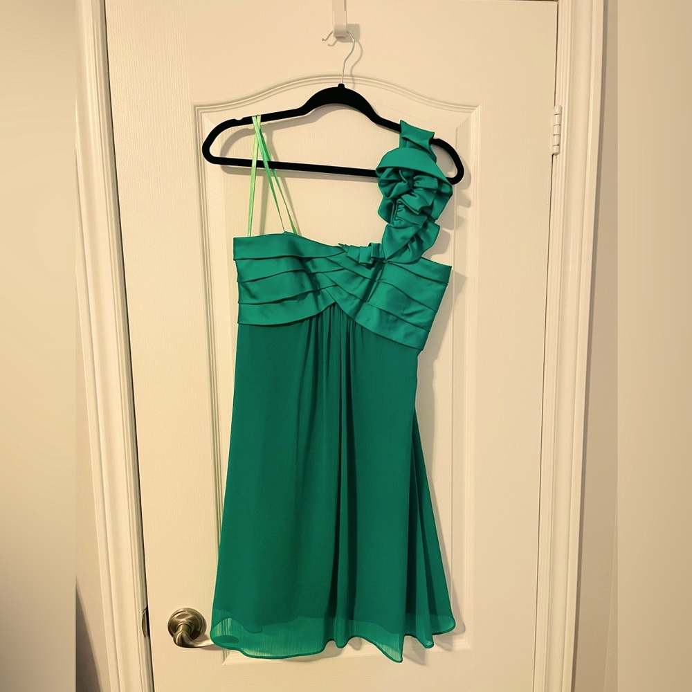 Green one shoulder dress